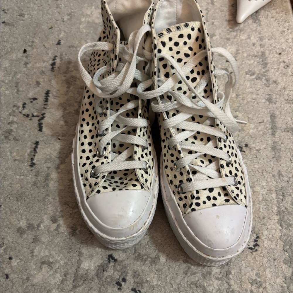 Converse spotted platform high tops